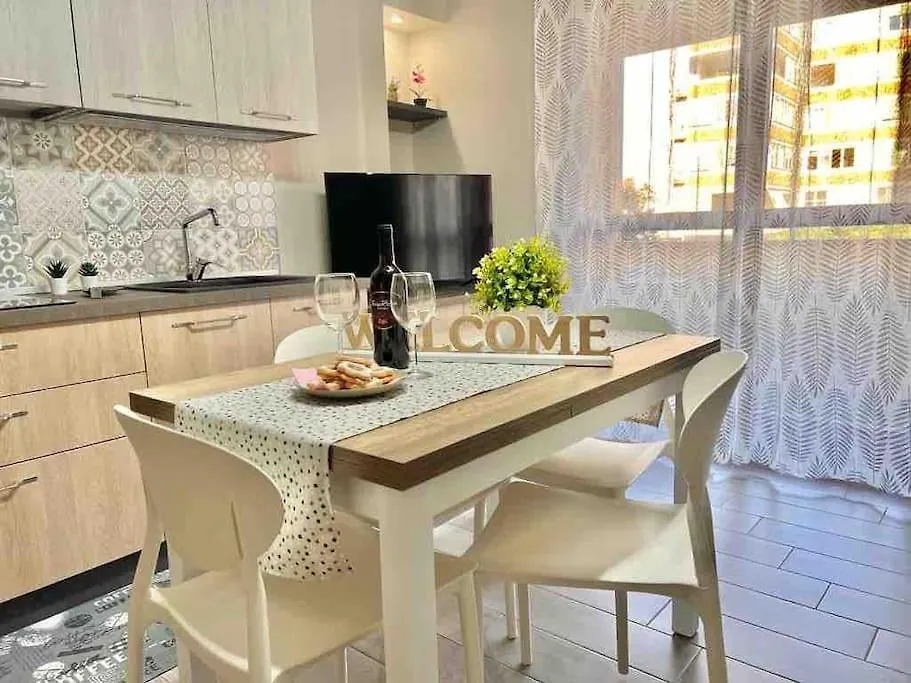 Casa Vacanze “Dolce Sosta” Quartu Sant'Elena 0*,  Italy