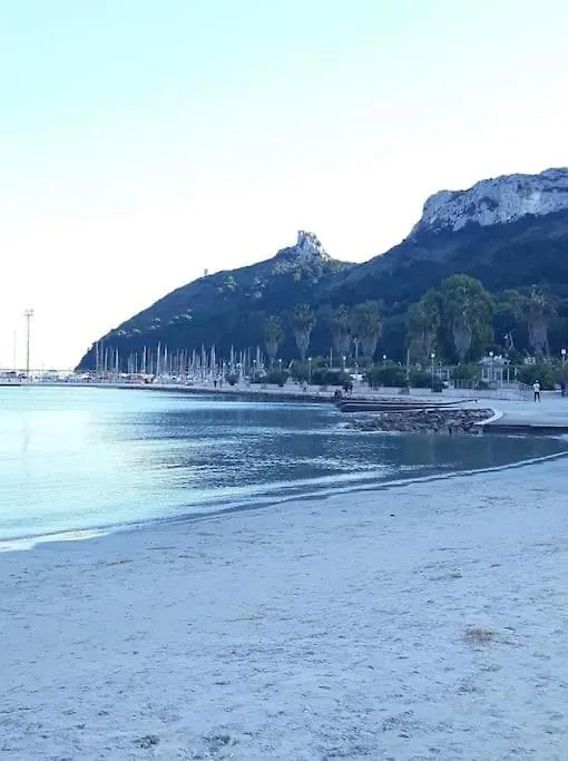 Casa Vacanze “Dolce Sosta” Quartu SantʼElena