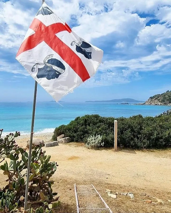 Casa Vacanze “Dolce Sosta” Quartu SantʼElena Apartman